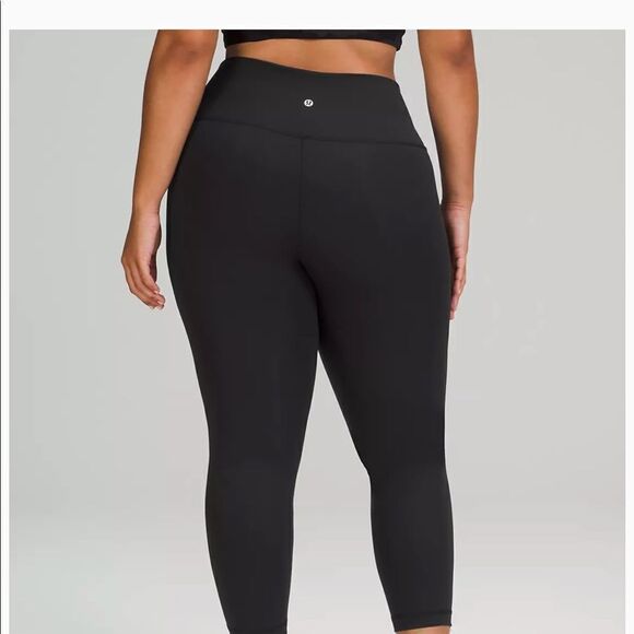 Lululemon Wunder Under Tight - Picture 2 of 6